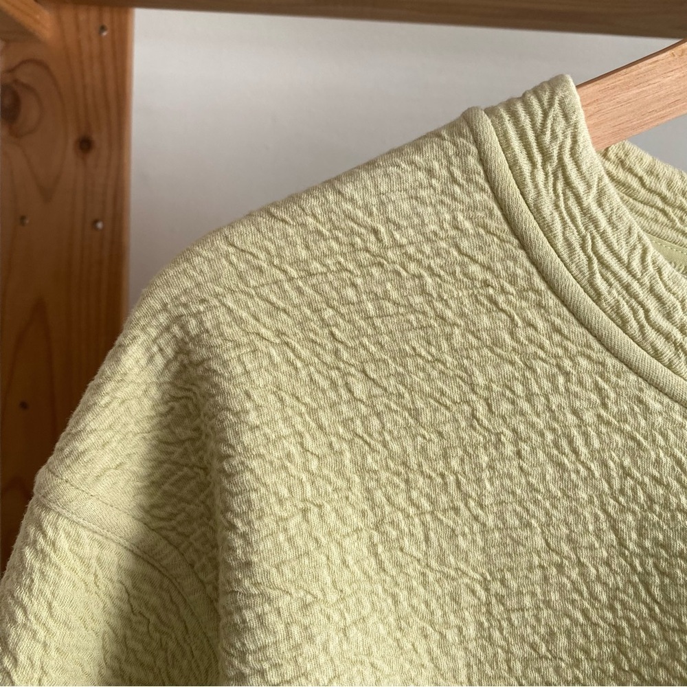 Lululemon Dew Green Textured Crewneck Pullover Sweatshirt 4 - Picture 9 of 15